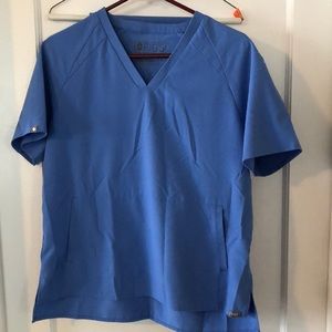 Small surgical blue matching top and bottom.